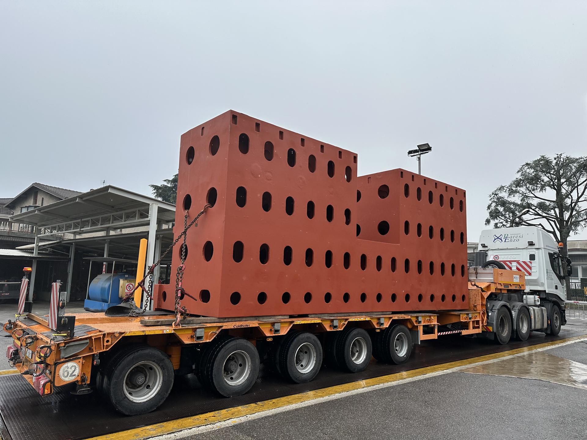 Logistica e spedizione componenti finiti